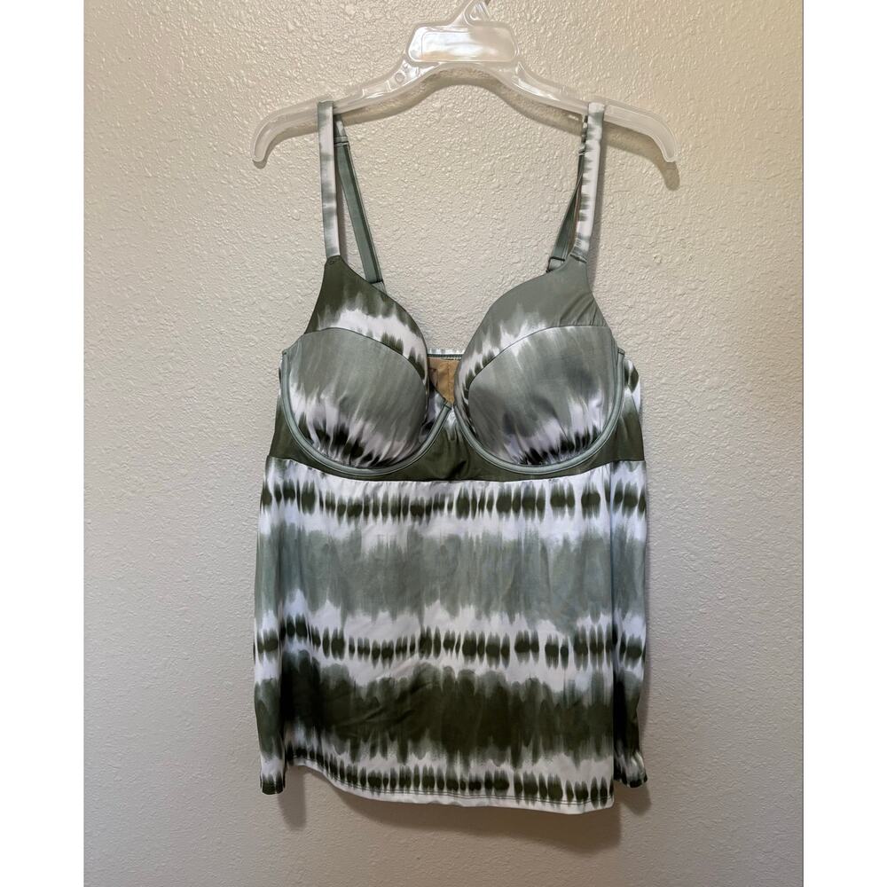 Women’s Lane Bryant Cacique Swim Washy Stripes Balinese Tankini Top, 42DD